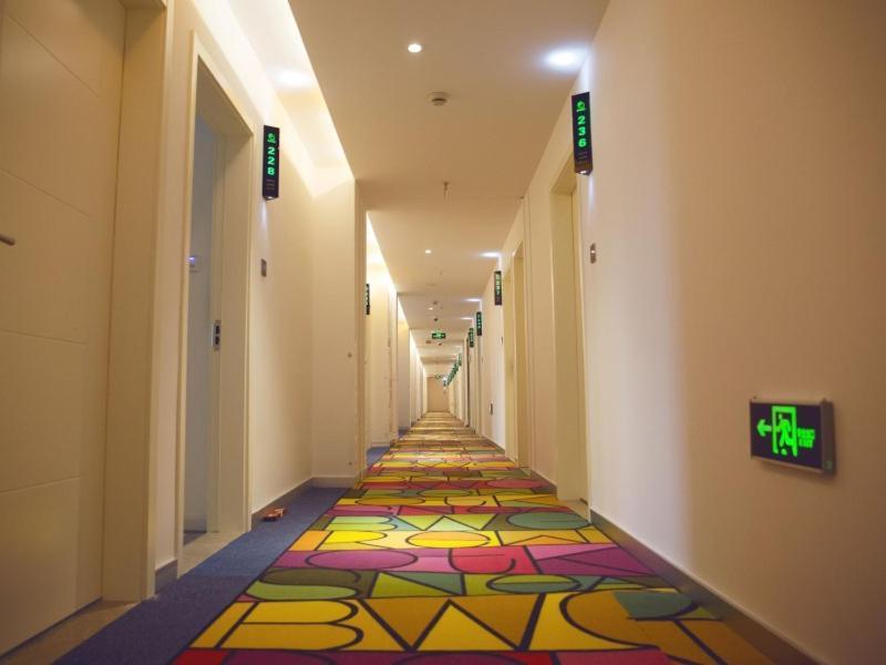 Shell Shanghai Jiadingbei Subway Station Shuping Road Hotel Exterior foto